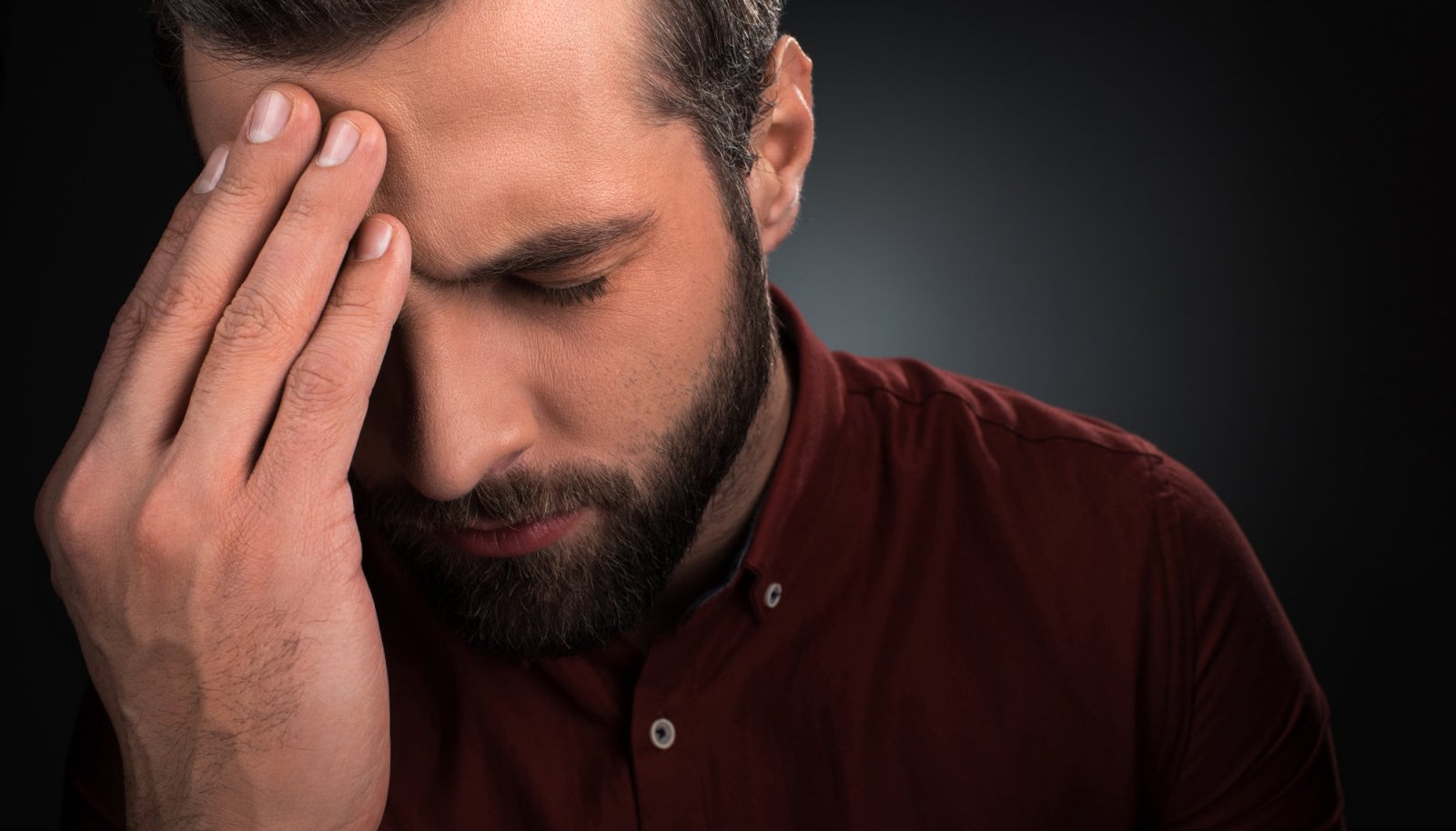 Uhise haiguse nutmine voi valu liigestes kondides trepist